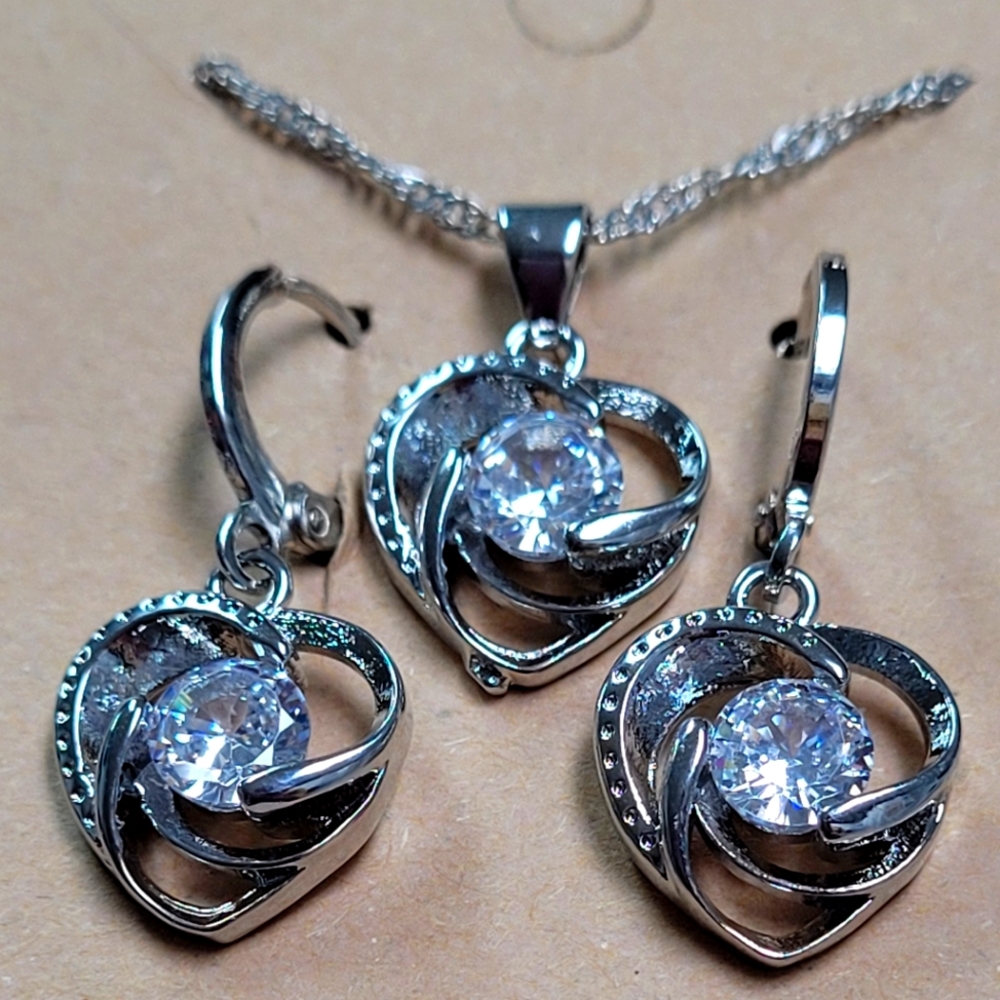 925S  Romantic Love Heart Necklace Hoop Earrings Set